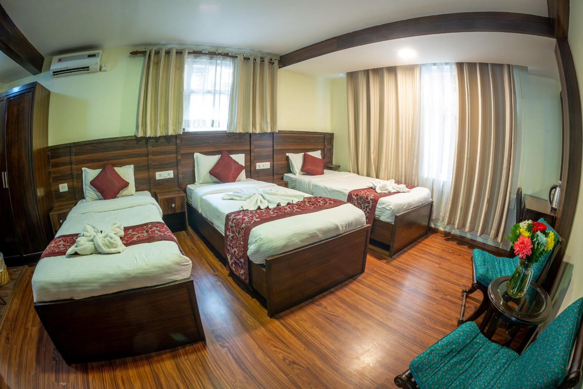 Hotel Yambu กาฐมาณฑุ ภายนอก รูปภาพ
