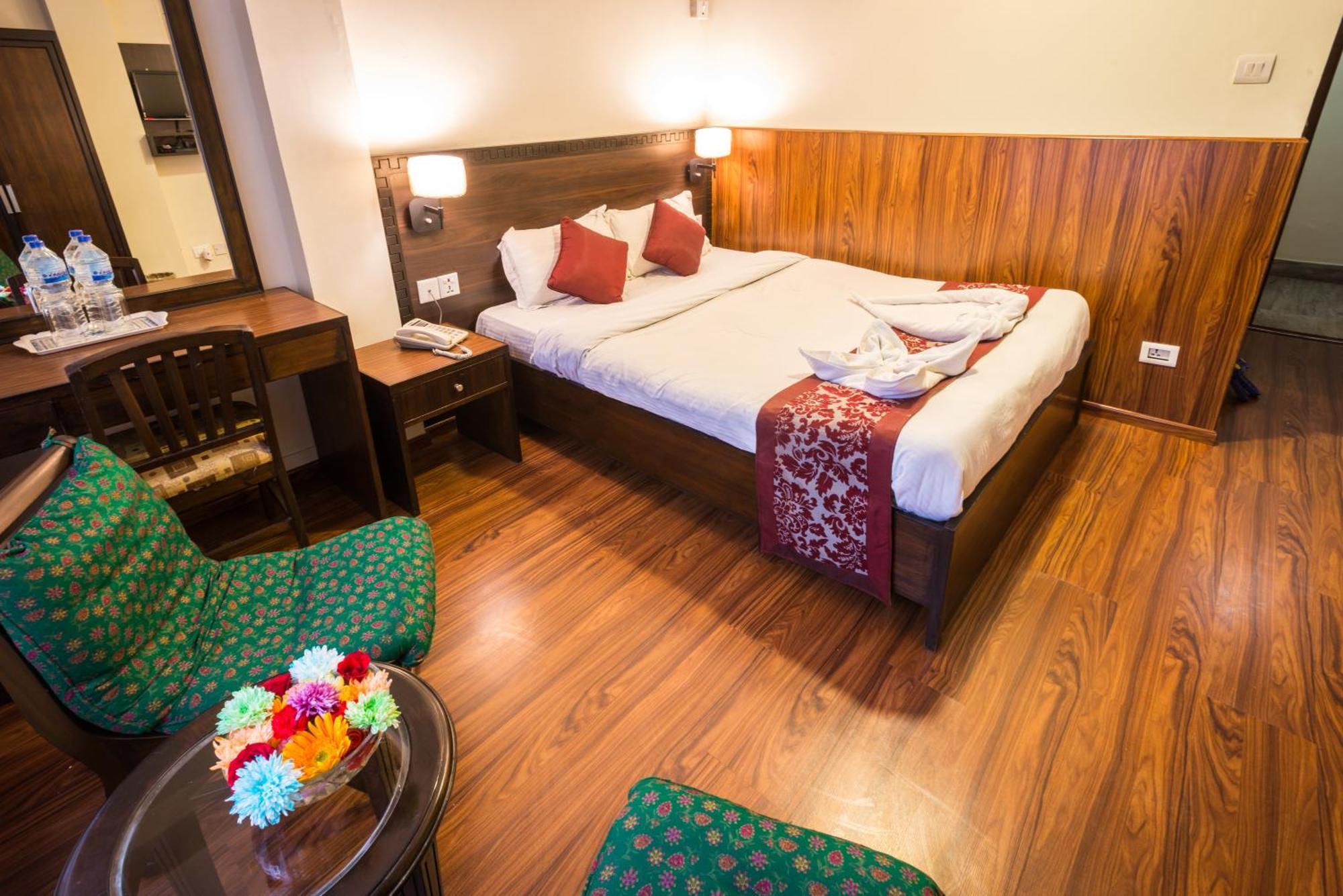 Hotel Yambu กาฐมาณฑุ ภายนอก รูปภาพ