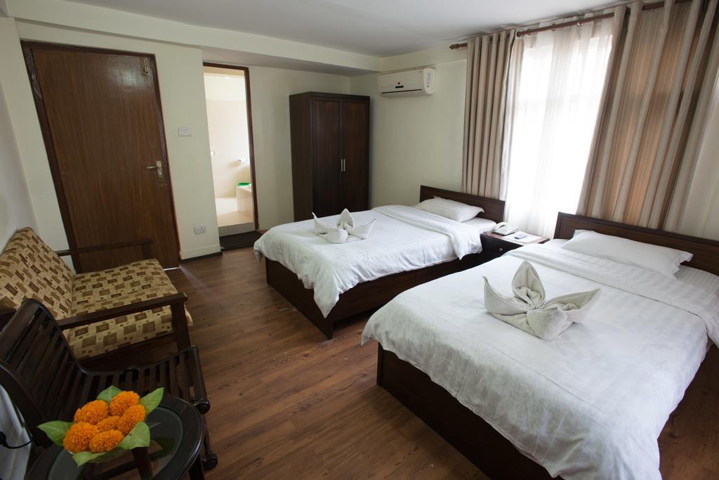 Hotel Yambu กาฐมาณฑุ ภายนอก รูปภาพ